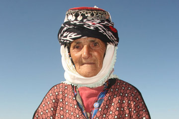 Local woman from eastern Turkey. Photo by: Cagan Sekercioglu.