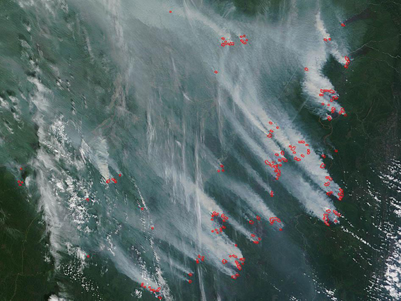 Over 30 fires burning in Eastern Russia yesterday. Photo by: NASA.