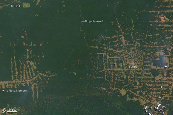  Top image shows deforestation in Brazil's western state of Rondônia in 2000. Bottom image shows deforestation as of 2010. Images courtesy of NASA .