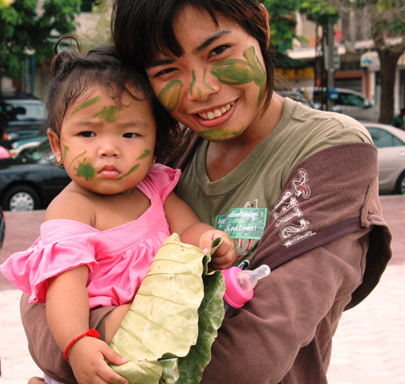  Rally protesters included the very young. Photo courtesy of: Prey Lang Network. 
